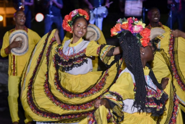 La comunidad afrocolombiana de Manizales hizo presentaciones de baile. 