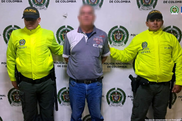 El hombre fue detenido por secuestrar y abusar sexualmente de una menor de edad en Medellín. 