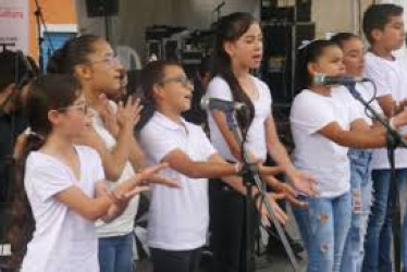 El Festival Campo Elías Vargas de Villamaría llega a su novena edición, por tal motivo se hará el Segundo Festival de Niños Cantores del Campo Elías, este sábado se presentarán en el Teatro 19 de Octubre. El primer festival de cantores se hizo en el 2022.