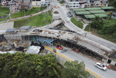 Obras en el intercambiador vial de Los Cedros (Manizales)