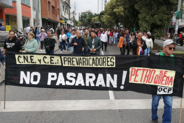 Marcha de docentes en Manizales por los 5 años del estallido social. 