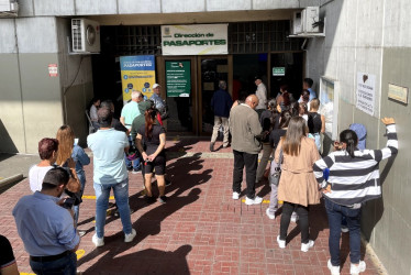 La asignación de citas y el primer pago se hacen de manera virtual, sin la ayuda de tramitadores, recomiendan desde la oficina de pasaportes