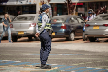 Agente de tránsito en Manizales