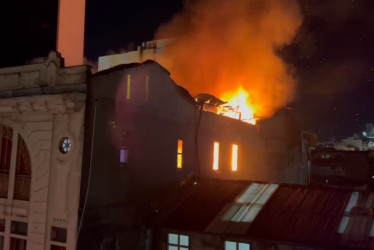 Una persona murió tras el incendio que se registró en la residencia ubicada en el Centro de Manizales.