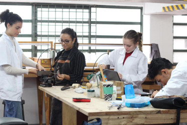 Los laboratorios de la Universidad Autónoma de Manizales serán fortalecidos. 