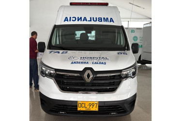 El Hospital San Vicente de Paúl de Anserma recibió una ambulancia de la Dirección Territorial de Salud de Caldas.