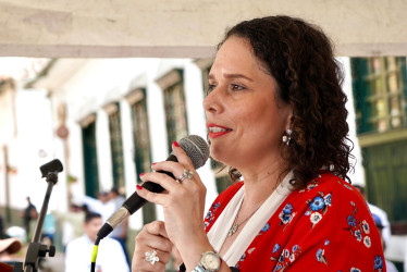 María Constanza García, saliente ministra de Transporte.