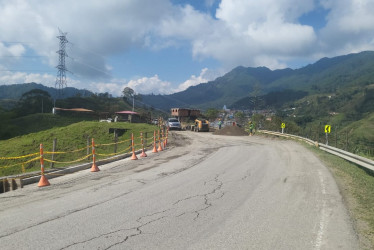 Obras en el sector de Padua, en la vía Manizales - Mariquita. 