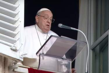 El papa se pronunció sobre Colombia durante el rezo del ángelus.