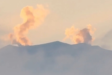 La emisión de ceniza de este 20 de enero del volcán Puracé en Cauca.