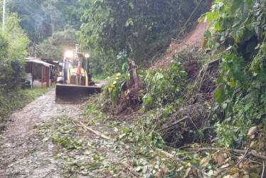 13 vías de Caldas tienen obras en curso o derrumbes este martes (18 de febrero). En Villamaría las lluvias causaron el cierre de una vía, que ya fue despejada.