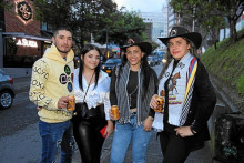 Jonathan Cuervo, Camila Gómez, Mónica Ríos y Jenny Ríos, visitantes de Bogotá.