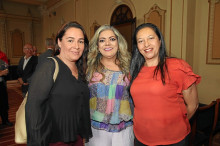 Julieta Arias, Dora Inés Grisales y Luz Marina Herrera.