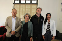 Carloman Londoño, secretario de Medio Ambiente; Giulia Barina, Michael Guilin y Catalina García, jefe de proyecto de biogás para Veolia.