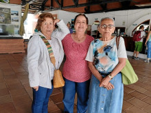 Fabiola Bedoya, Rosa Orozco y Martha Otálvaro.