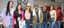 Andrea Sánchez, Damián Peláez, Nataly Serna, Manuela Pinilla, Ruth Elena Osorio, Fabio Grajales y Oscar Restrepo.