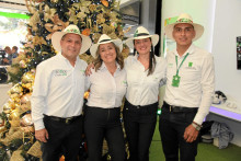 Carlos Cárdenas, Claudia Osorio, Natalia Gallo y Bryan Toro.