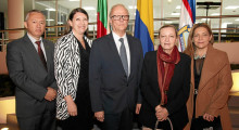 Luis Alfonso Beltrán González, director administrativo; Catalina Triana Navas, secretaria general; William Ruiz Sáenz; Carolina Vanegas; y Carolina Alzate, rectora encargada.