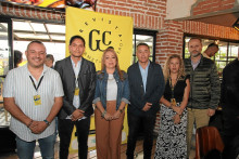 Mauricio Serna, Paola Cristancho, Iván Becerra, Santiago Giraldo, Sandra Vargas y Juan Carlos Franco.