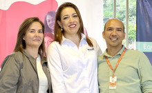 Jimena Villegas, de la empresa Toptec; Angélica María Orozco, gerente de Camacol Caldas; y Jhon Flórez, de la empresa Gerfor.